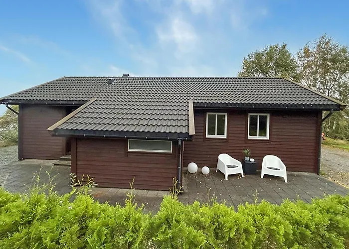 In Liarvag With Sauna *